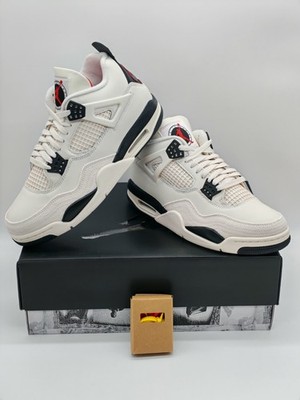 Nike Air Jordan 4 Retro OG Flight Club NEU EU 43 / US 9,5