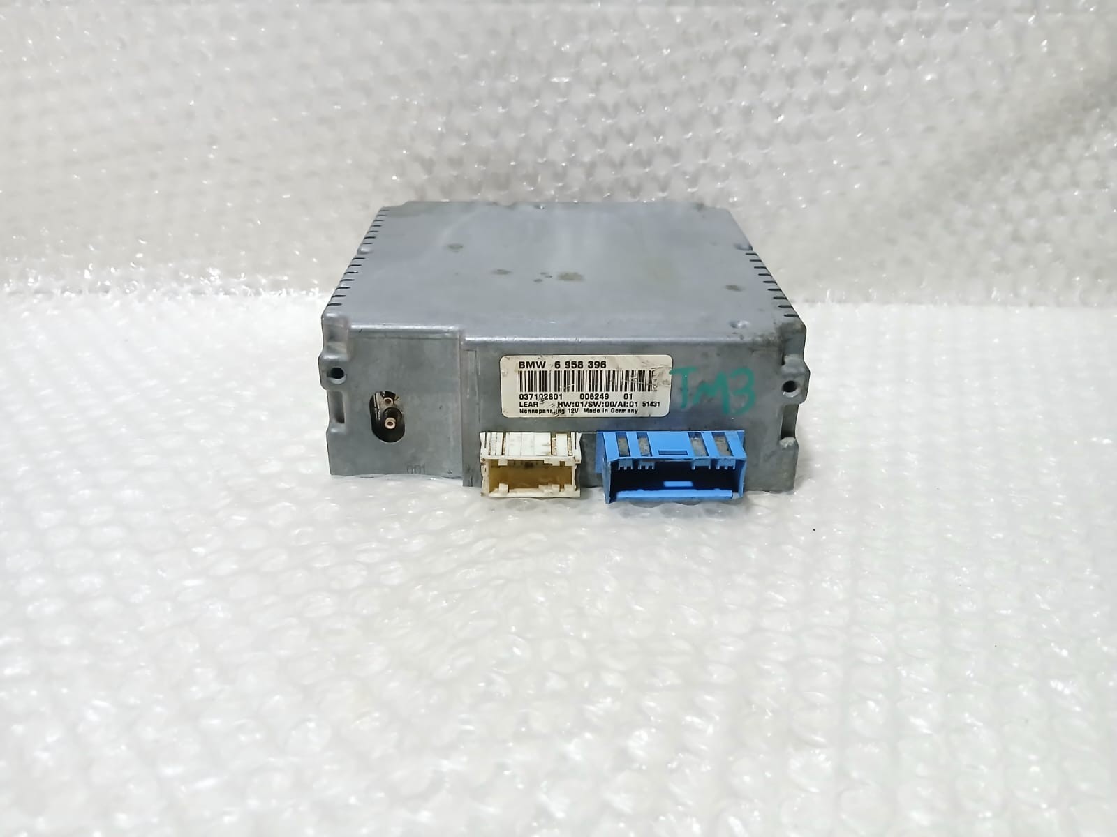 BMW 7 Series 2005-2008 E65/E66 Used TV Module  2001-2008 6958396