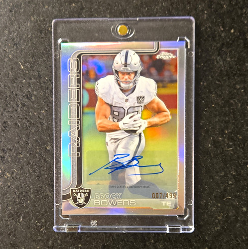 Topps 2025 Chrome Autographs Brock Bowers Raiders Refractor Auto #BA-BB 007/499