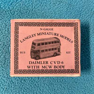 Langley Miniature Models N Guage Daimler CVD6 With MCW Body Kit