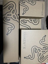 razer bundle Headphones, Keyboard W Hand Rest, Mouse And LARGE mouse Pad