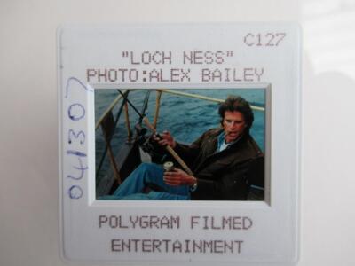 Loch Ness Ted Danson Filmdia (35mm Film) guter Fokus keine Reflexion