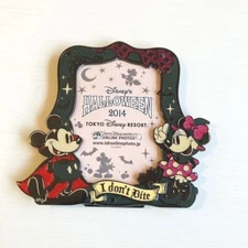 Tokyo Disney Resort Halloween 2014 Photo Stand Picture Frame Vampire Limited