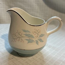 Homer Laughlin MCM Romance Creamer