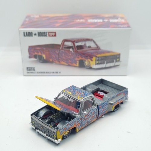 MINI GT KAIDO HOUSE CHEVROLET SILVERADO DUALLY ON FIRE V1 KHMG127 CHASE - Picture 4 of 14