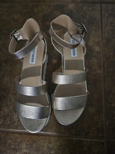 Steve Madden Lendy Rose Gold Platform Sandals Size 8.5