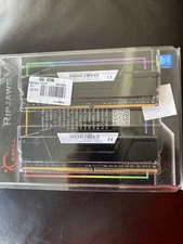 G.SKILL F4-3200C16D-8GVKB 2x4GB