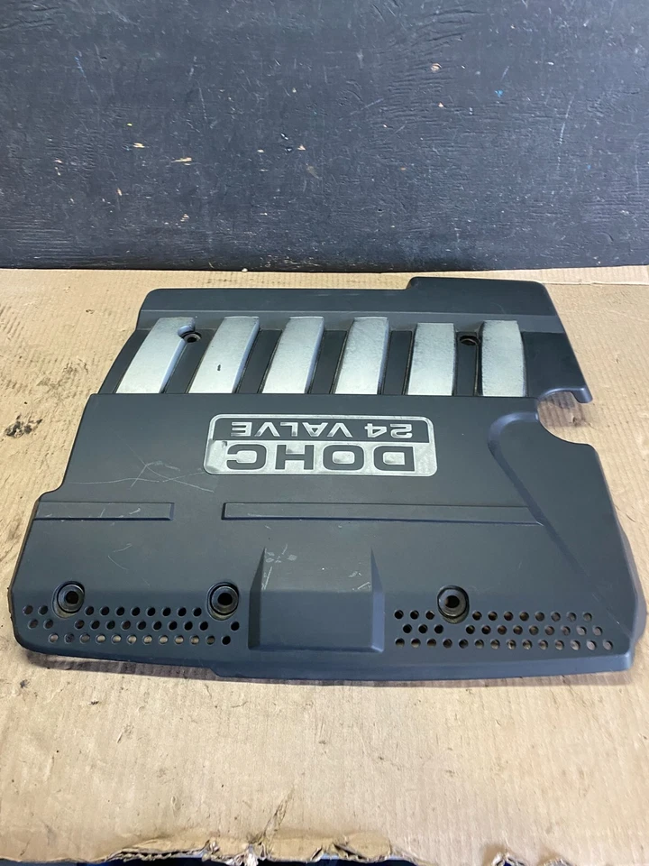 Cubierta del motor Suzuki Verona 2004 a 2006 L9428 Foto 2 de 4