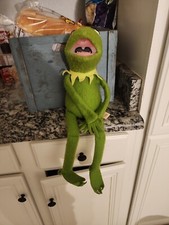 kermit the frog,made: in 1956-1976,brand:Henson Associates,size:1 1/2