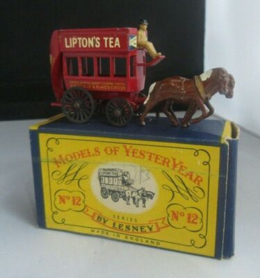1899 Horse Drawn Bus No 12 Lipton's Tea Matchbox ''Models of Yesteryear'' + Box