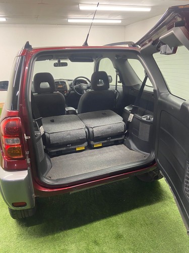 2004 Toyota RAV4 2.0 XT3 3dr Auto ESTATE Petrol Automatic - Picture 6 of 8