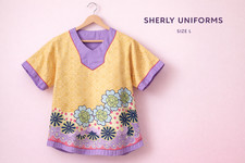 SHERLY SCRUB TOP