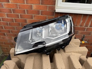 VW T6.1 Transporter OEM headlight set of 2 Campervan for spares 90198963