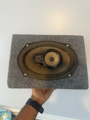 Alpine 6x9 Speaker in Box - Works Great