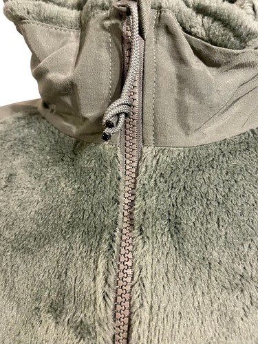 Chaqueta ECWCS GEN III Nivel 3 Clima Frío Polartec Verde PEQUEÑA LARGA Daños - Imagen 4 de 4