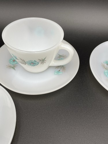 4 Boutonniere Milk Glass Cups + Saucers Set Fire King Anchor Hocking Vtg Gift - Picture 5 of 18