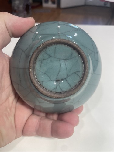 Collectable Art Guanware Glazed Porcelain Vase Amazing 4” High - Picture 8 of 12