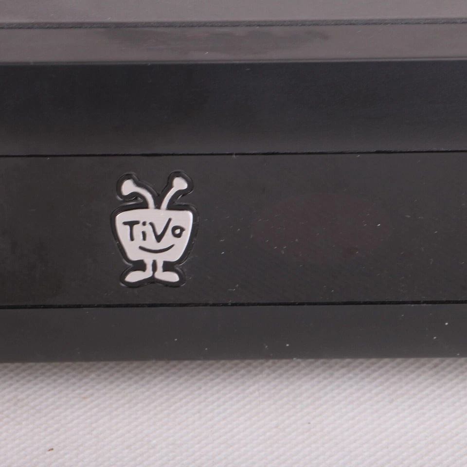 TiVo Premiere Series 4 TCD746320 No Remote  - Image 2 of 4