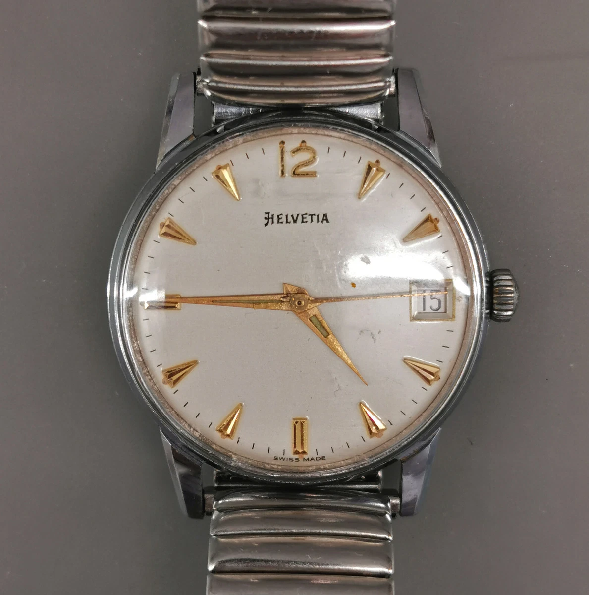 9120040 d Men s Wrist Watch Helvetia 834 Vintage