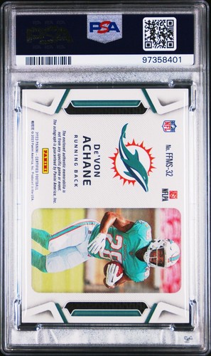  Tela de primer año certificada 2023 DE’VON ACHANE RC PARCHE AUTOMÁTICO/199 PSA 9 DOLPHINS - Imagen 2 de 2