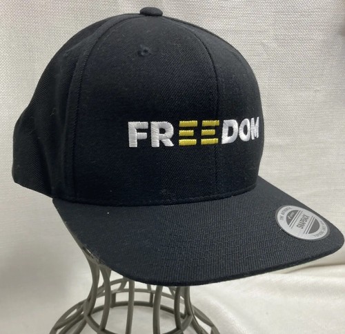 Adesivo snapback Freedom BLM Black Lives Matter autentico Yupoong - Foto 3 di 6