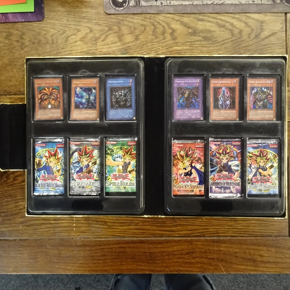 YU-GI-OH! Master Collection Volume 1 - yugioh ygo KONAMI Complete Unopened Bk - Image 2 of 3