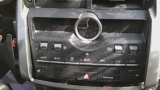 18 LEXUS NX300 Heater A/c Control - Image 2 of 3