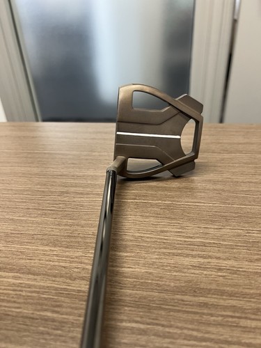 TaylorMade Spider Tour X Torched Custom Putter 35” (Rory McIlroy) - Picture 4 of 9