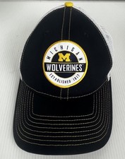MICHIGAN WOLVERINES New Era 39Thirty NCAA Team Logo Fitted Cap Adult Med/Lg NWOT