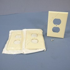 Leviton 80503-A Almond 1-Gang Duplex Outlet Plastic Midway Wallplate Covers 3pcs