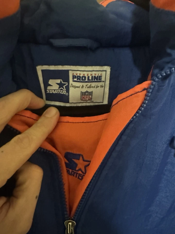 Pulôver Anorak jaqueta acolchoada vintage anos 90 Starter Denver Broncos NFL tamanho XL ELWAY - Imagem 2 de 4