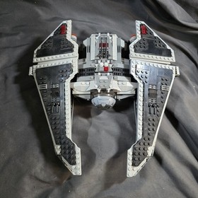 LEGO Star Wars Sith Fury-Class Interceptor (9500) Near Complete No Minifigures 