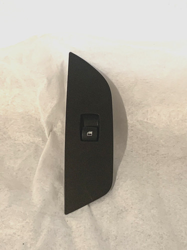 BMW X1 E84 SCHALTER FENSTERHEBER LINKS HINTEN 6935534
