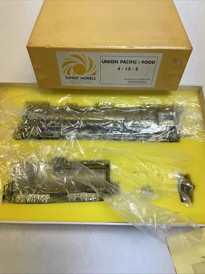 Sunset Models BRASS HO Scale Union Pacific 4-12-2 Steam Locomotive & Tender EX - Image 3 of 4