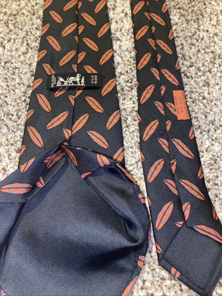 РЕДКИЙ галстук Hermes 995 SA перья черный винтажный 100% шелк подлинный ручной работы - Изображение 4 из 4