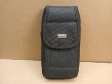 Bomea Cell Phone Clip On Carry Case Black Pre-Owned