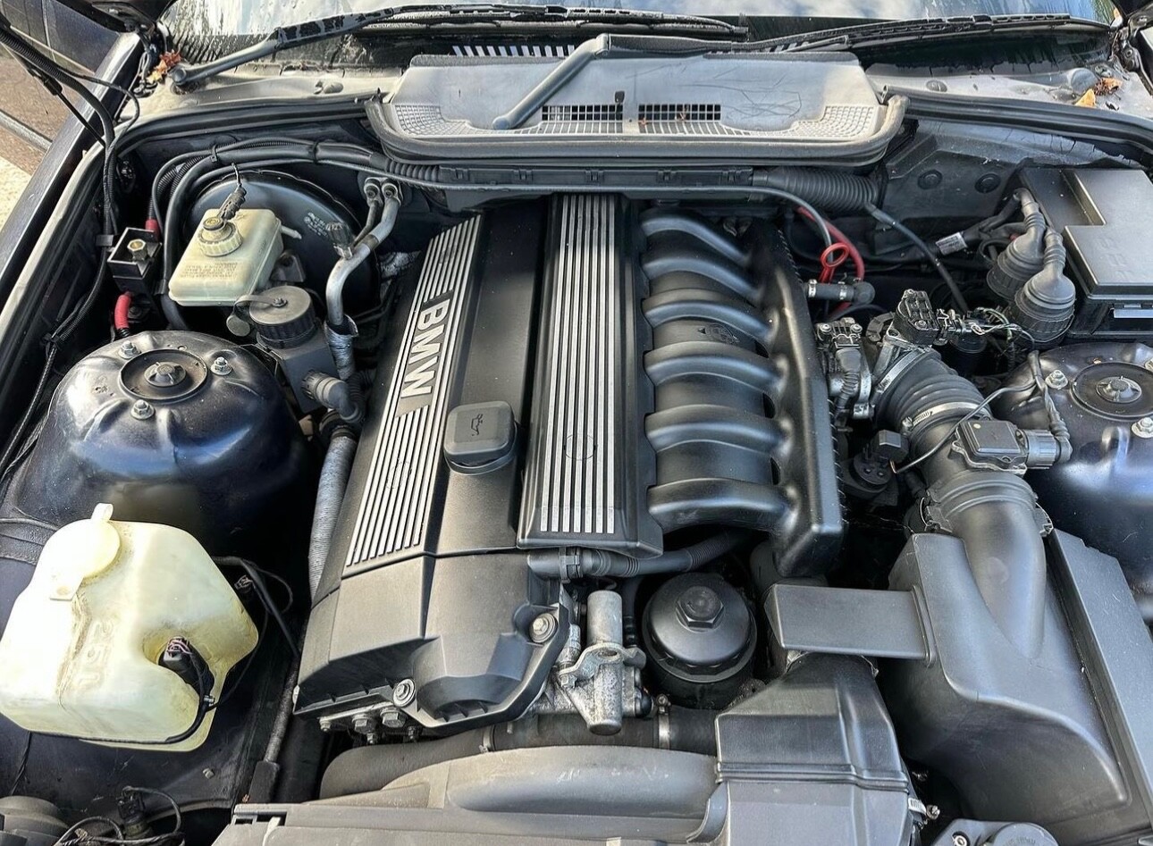 1998 BMW 328i CABRIOLET CONVERTIBLE E36 AUTO CLASSIC CAR LOW MILEAGE