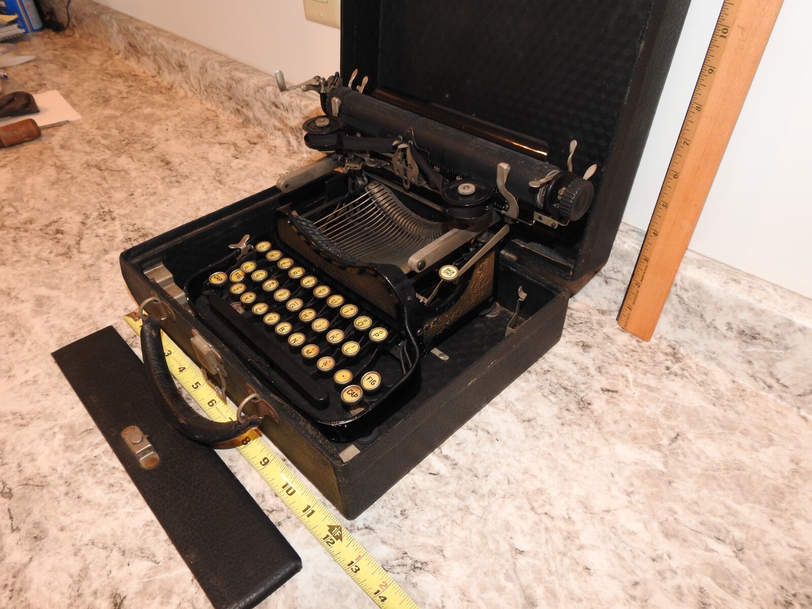 Antq Portable Plaza Typewriter Exchange WWII Wartime Journalist