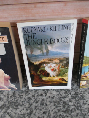 The Jungle Books, by Rudyard Kipling, a Goldmann classics books book