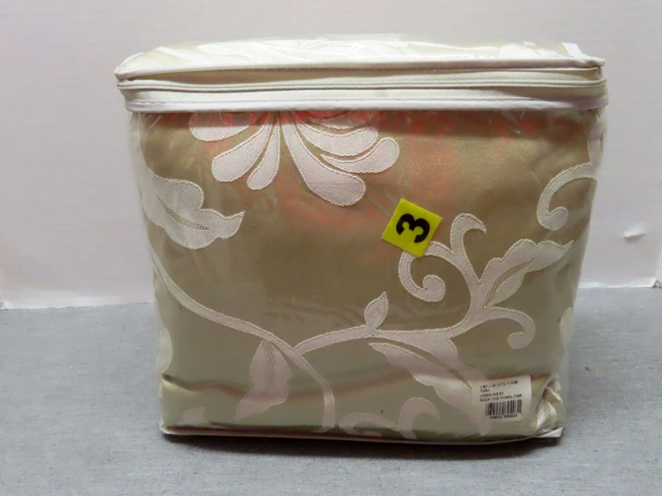 Par de paneles de cortinas de ventana Marquis by Waterford Tara 50 pulgadas X 84 pulgadas NUEVO Foto 4 de 4