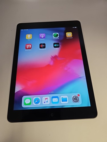 Apple iPad Air (1st Gen) 16GB, Wi-Fi Only, 9.7in Space Grey - Used - (YK067) - Afbeelding 5 van 6