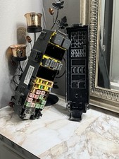 2006 Commander 5.7L HEMI Integrated Fuse Box P56050784AE