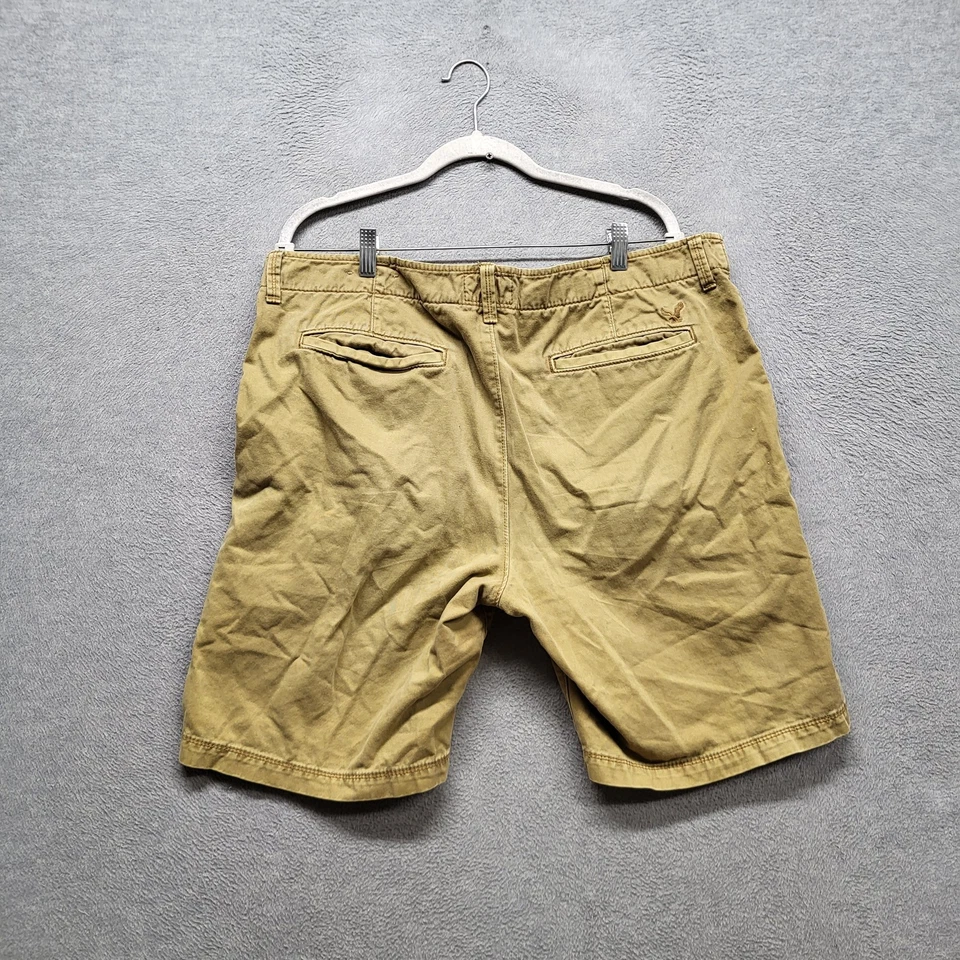 Pantalones Cortos American Eagle Outfitters Hombre 38 Caqui Bordado Chino Sarga 10" Foto 3 de 4
