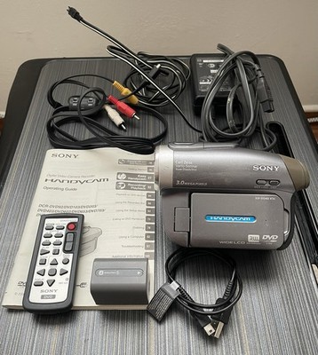 【美品】【送料無料】動作確認済み☆SONY ハンディカムDCR-DVD403 Sony Handycam DCR-DVD403 Video Camera Recorder - Fully Functional