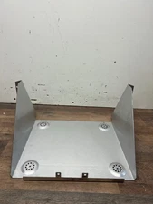 Rackmount tray bracket for HP 8648C Signal Generator