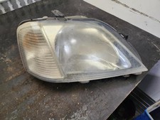 Feu avant (phare) Dacia LOGAN