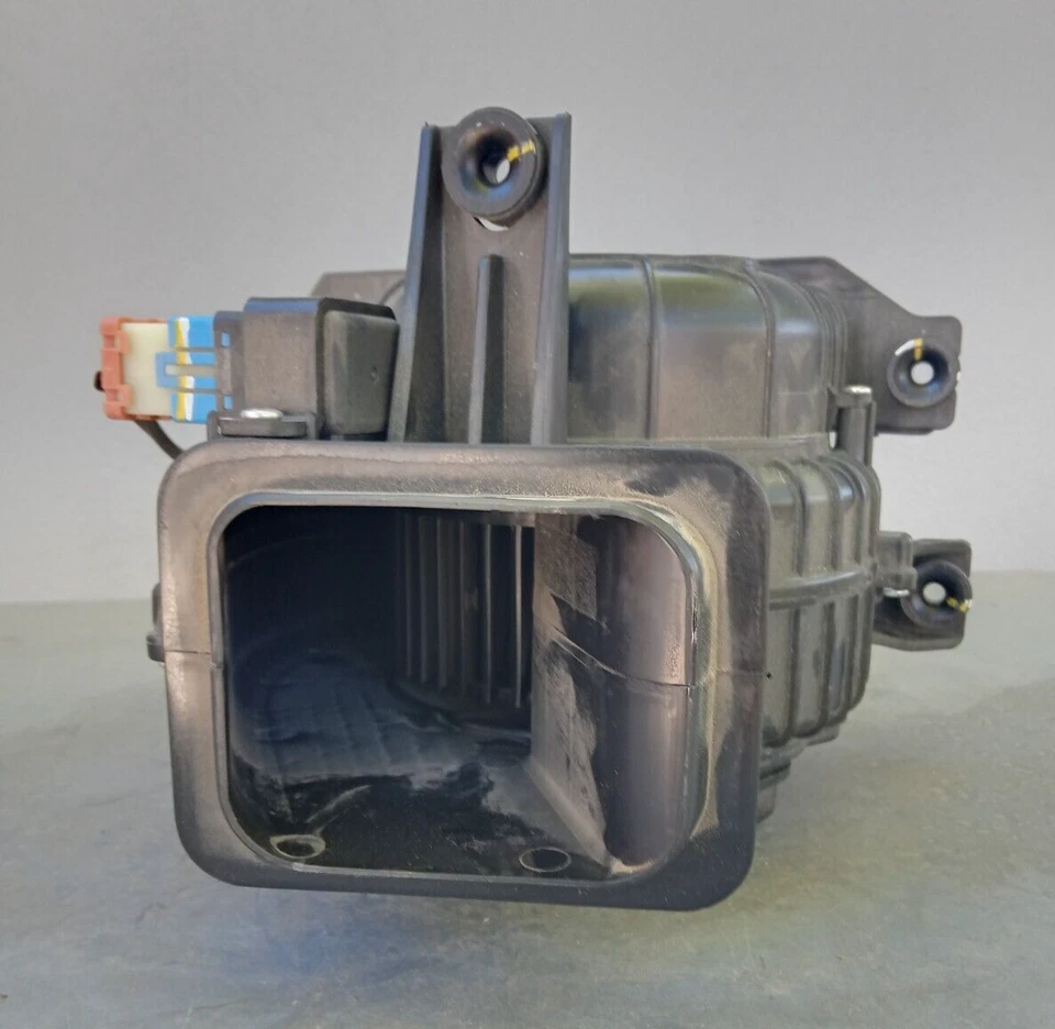 VENTILADOR DE REFRIGERACIÓN BATERÍA HÍBRIDO KIA OPTIMA 2011-2014 B30883-0400 Foto 3 de 4