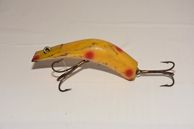 Vintage Fishing Lure Kautzky Lazy Ike-4 Lure Yellow with Red Spots