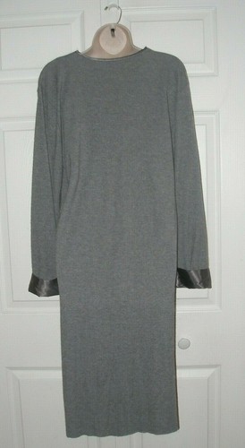 AVON Women’s Small Long Nightgown Grey Gray Sleepwear Warm Fabric New - Picture 5 of 10