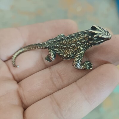 Vintage Style Lizard Figurine Solid Brass Tea Pet Desk Decor